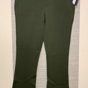 Counterparts (inseam 30”) dark Forrest green L